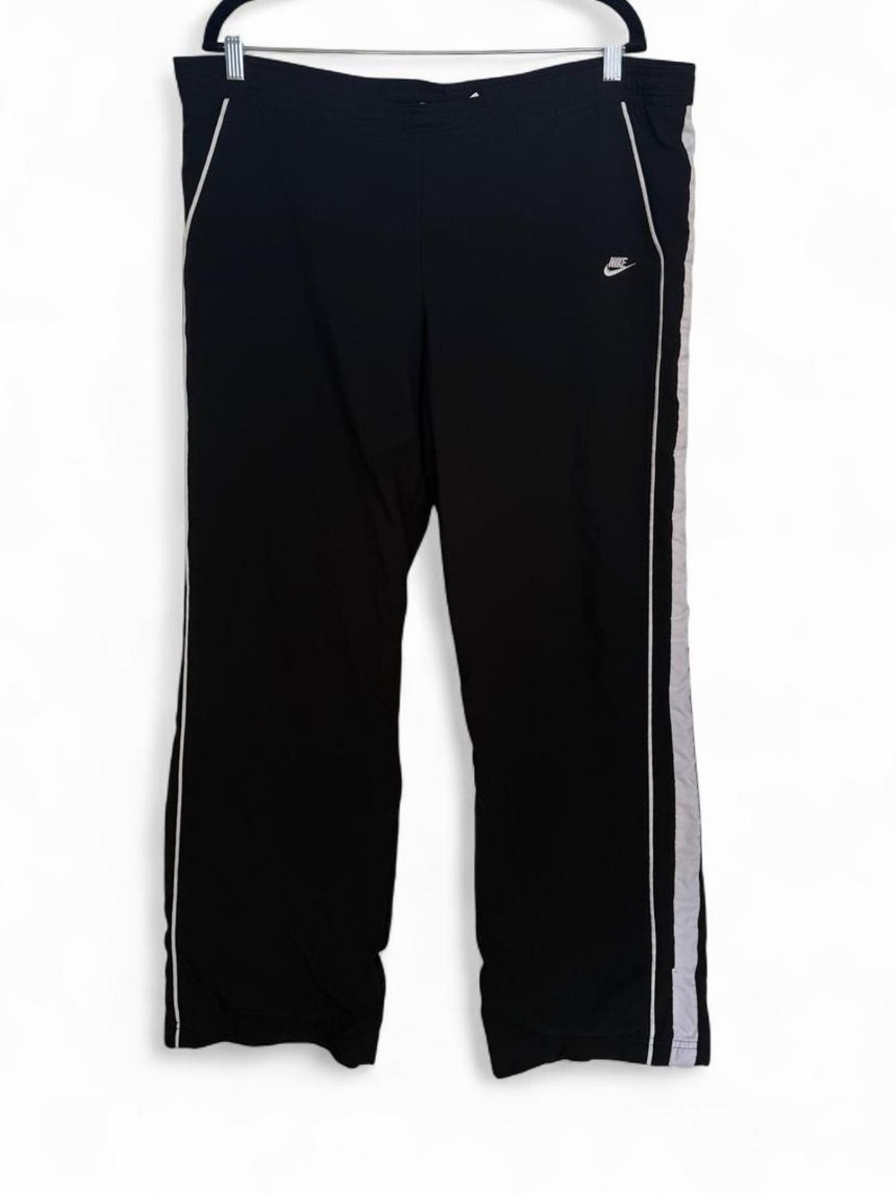 Vintage Y2K Nike black and white track pants sweatpants size medium